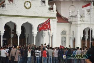 Bendera Bulan Bintang Berkibar di Aceh, Pemerintah Pusat Soroti Situasi dan Minta Perdamaian Dijaga